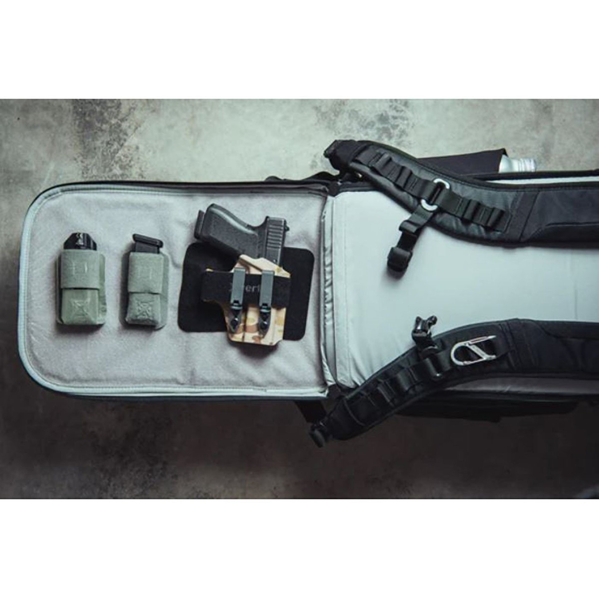 Gamut 32L Backpack Black